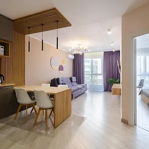 1359б Cozy Nearby With Railway Station Апартаменты